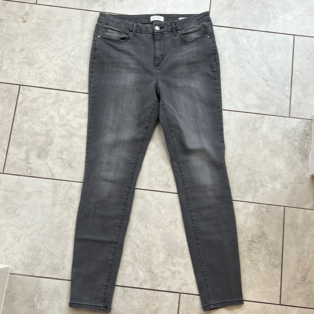 Sz 10 Jessica Simpson gray jeans
